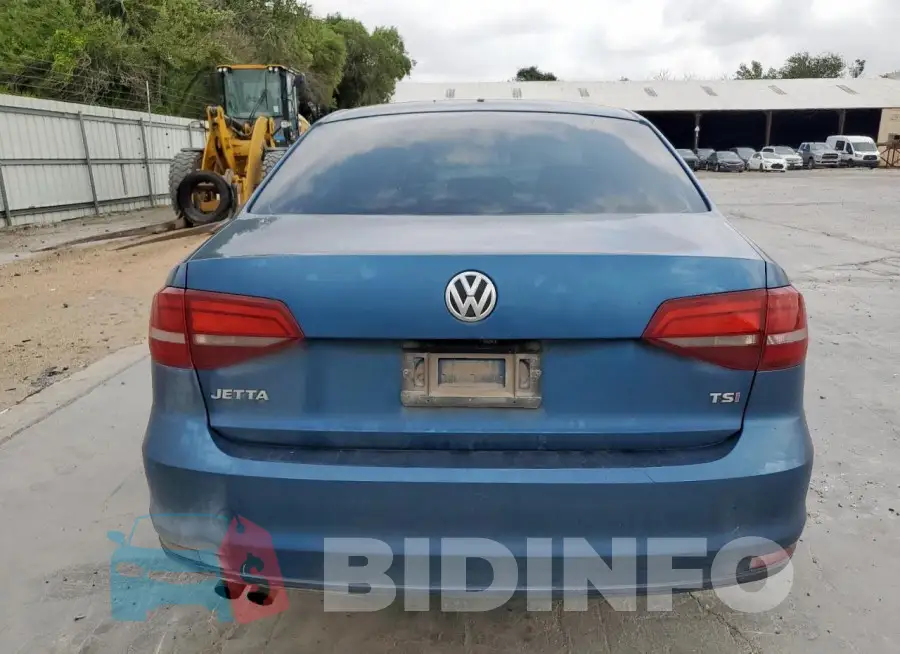 3VW2B7AJ2HM342106 Photo# 6