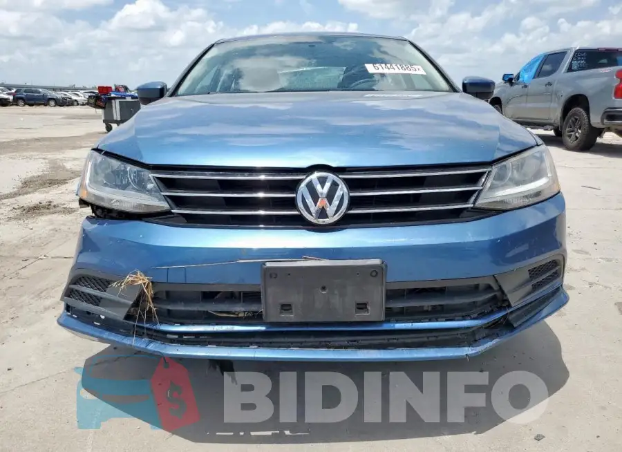 3VW2B7AJ7JM257235 Photo# 5