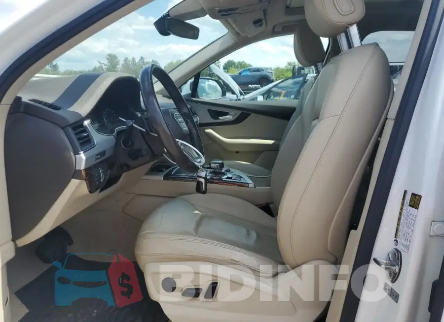 WA1AHAF70KD032069 Photo# 7