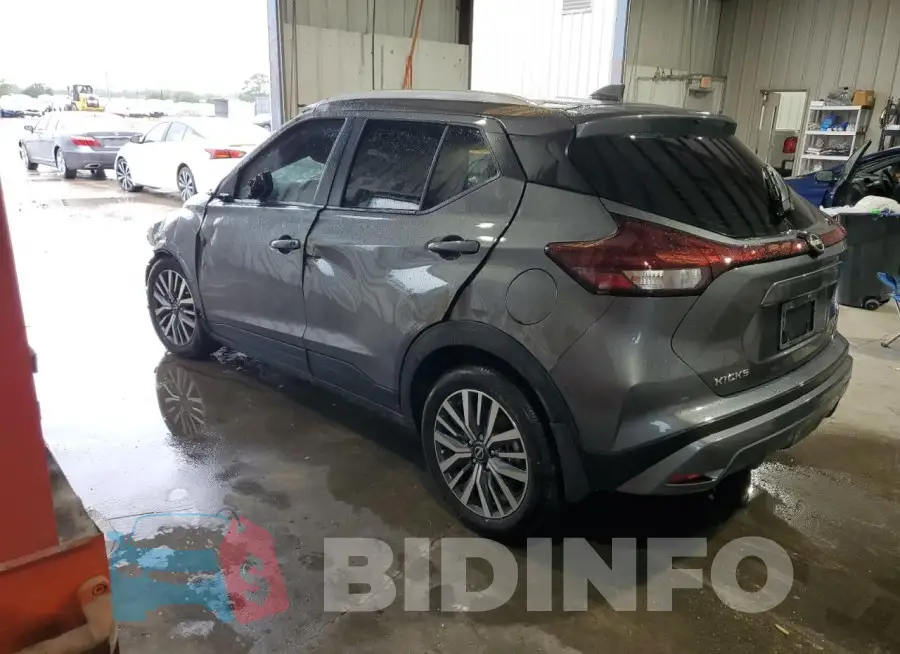3N1CP5CV1RL555717 Photo# 2