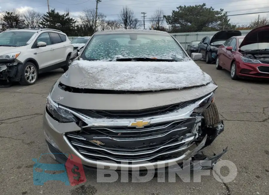 1G1ZD5ST3NF144381 Photo# 5