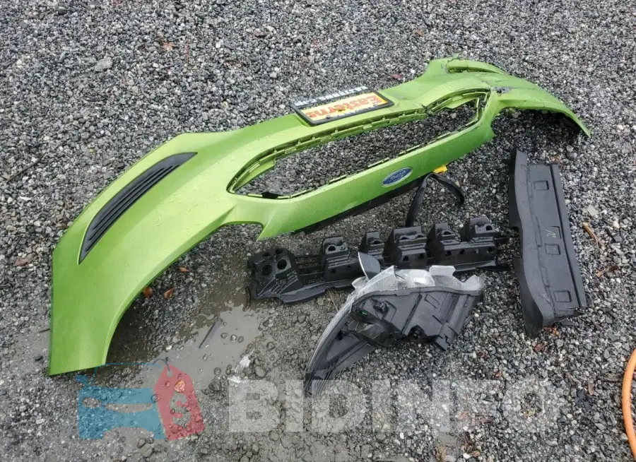 1FADP3F20JL267555 Photo# 12