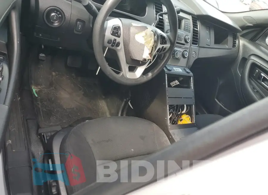 1FAHP2L82JG141498 Photo# 8