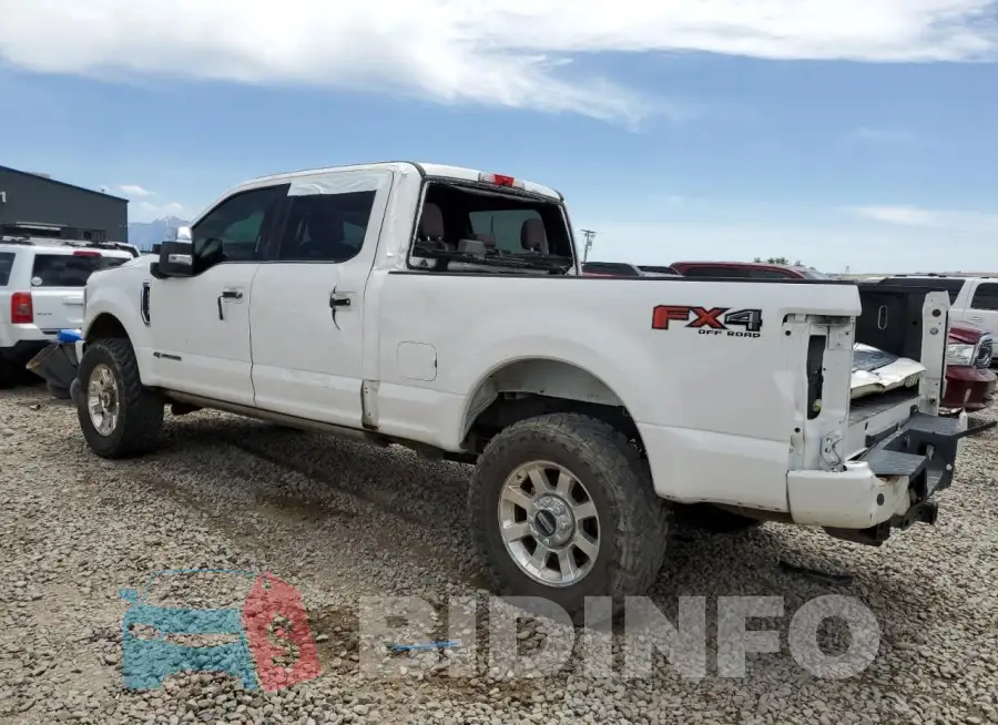 1FT7W2BT6HED83358 Photo# 2