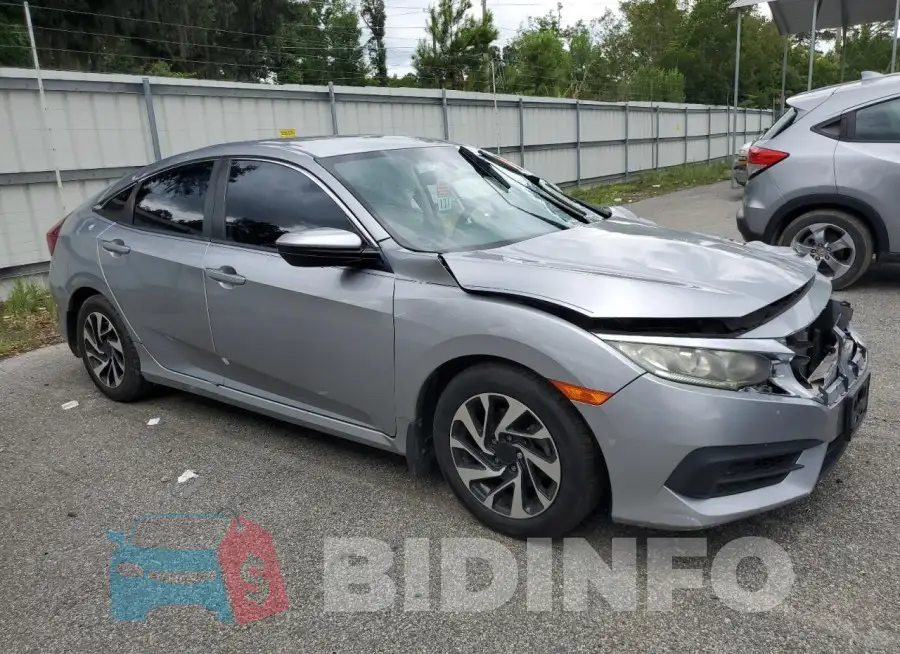 19XFC2F50HE055292 Photo# 4