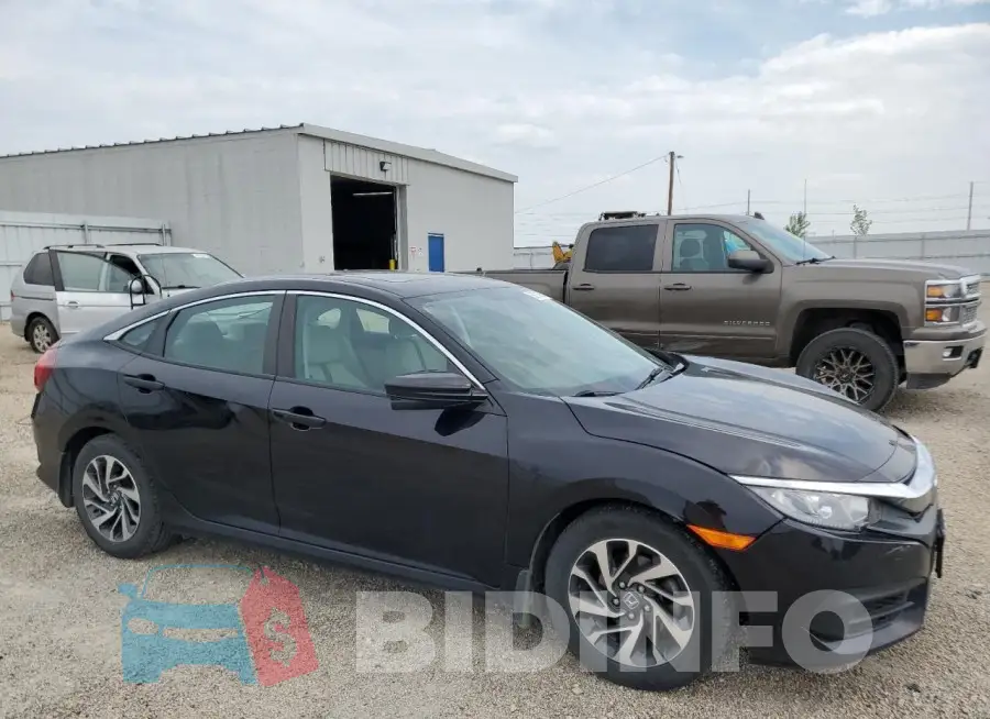19XFC2F78GE098231 Photo# 4