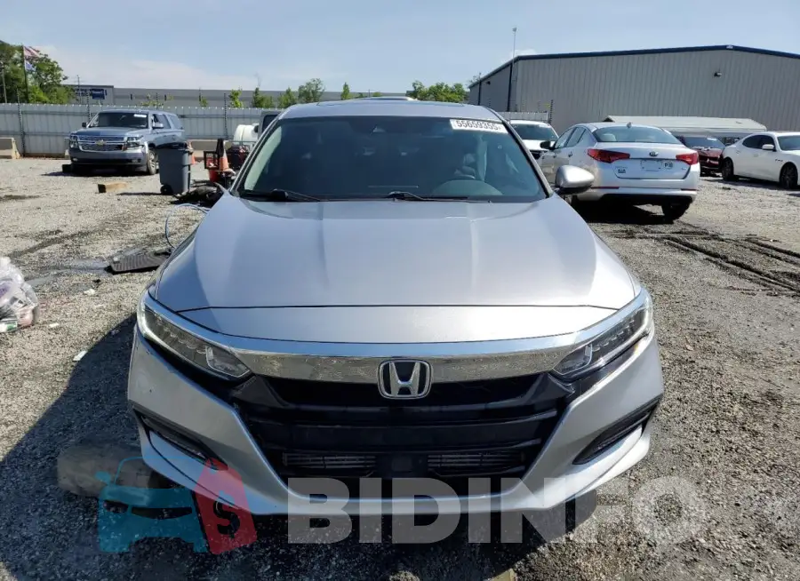 1HGCV2F67JA037307 Photo# 5