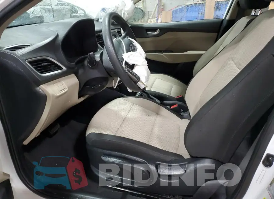 3KPC24A61NE176734 Photo# 7