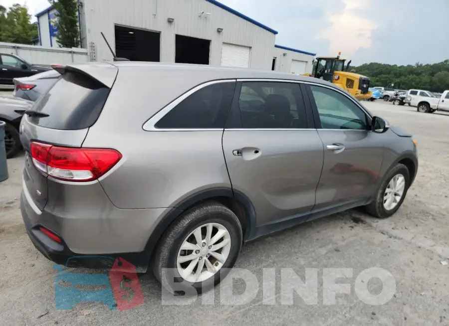 5XYPG4A35HG220167 Photo# 3