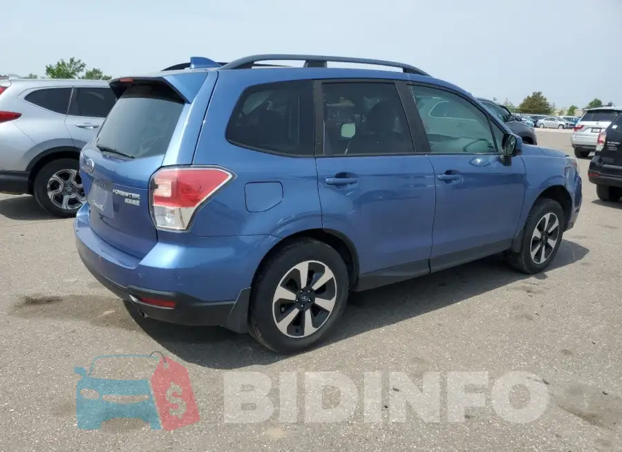 JF2SJAECXJG572508 Photo# 3