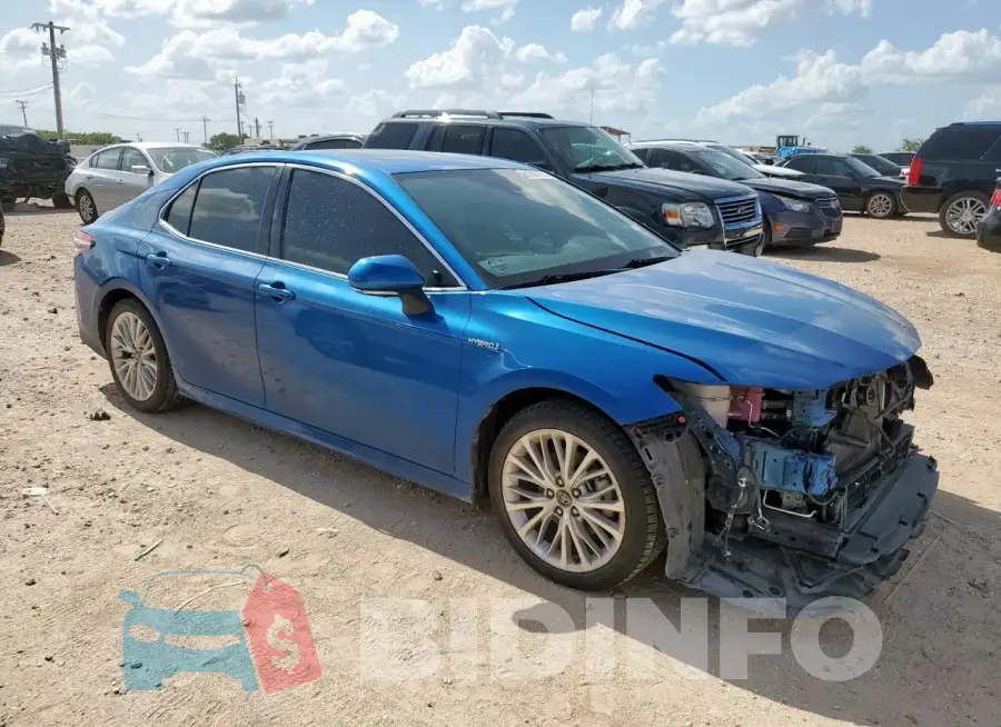 4T1F31AK5LU010541 Photo# 4