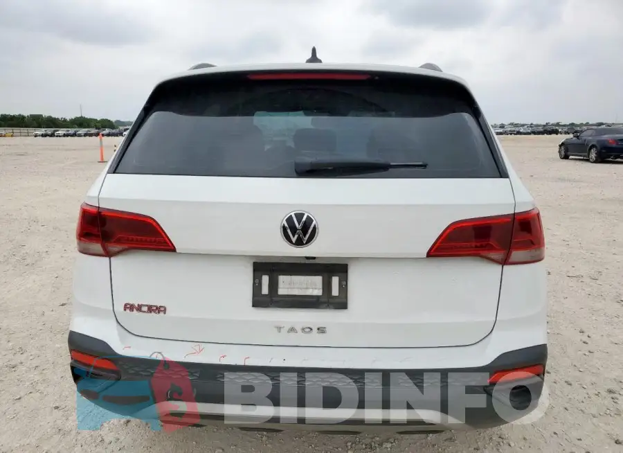 3VVCX7B27NM027542 Photo# 6