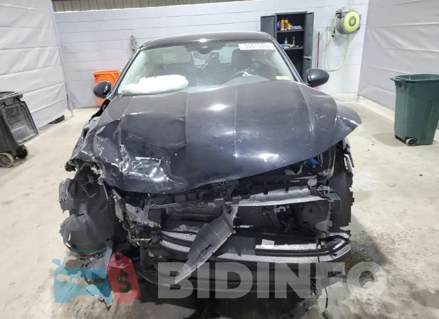 3VW5M7BU2RM037027 Photo# 5