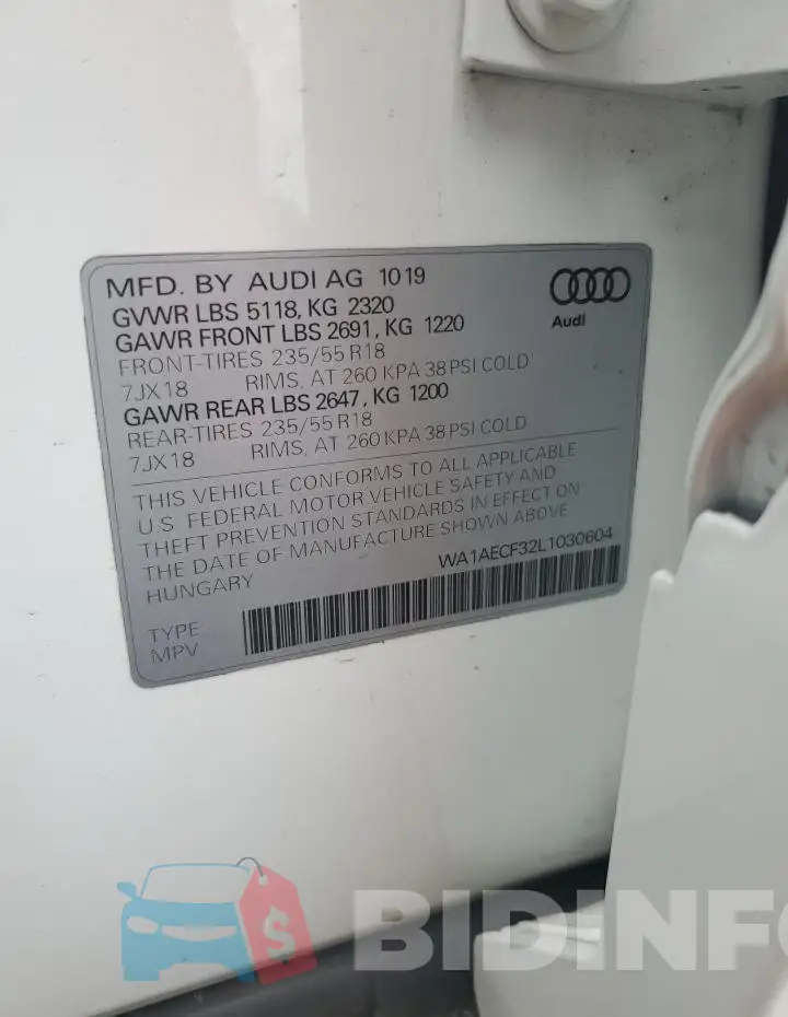 WA1AECF32L1030604 Photo# 13