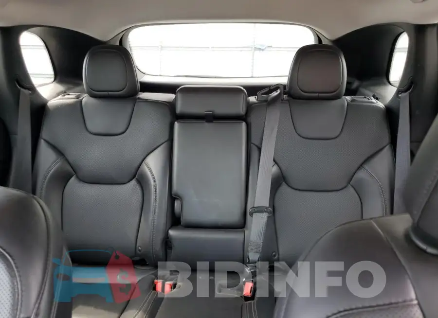 1C4PJMDX3KD422012 Photo# 10