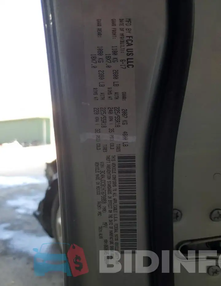 3C4NJDCB1HT679959 Photo# 13