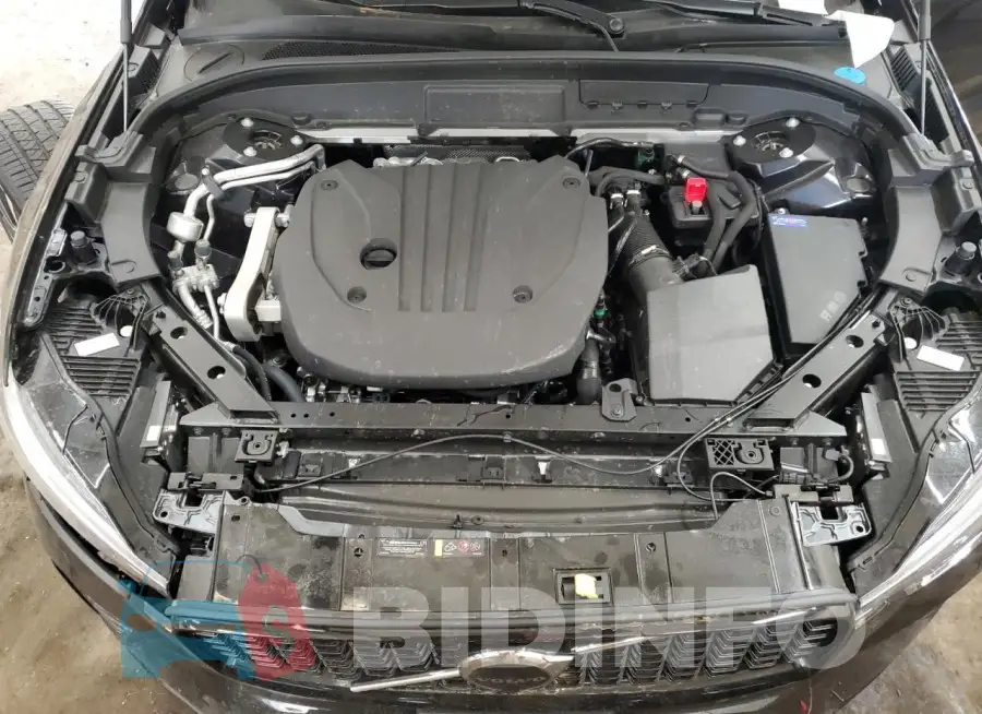 YV4M12RC4S1070098 Photo# 11