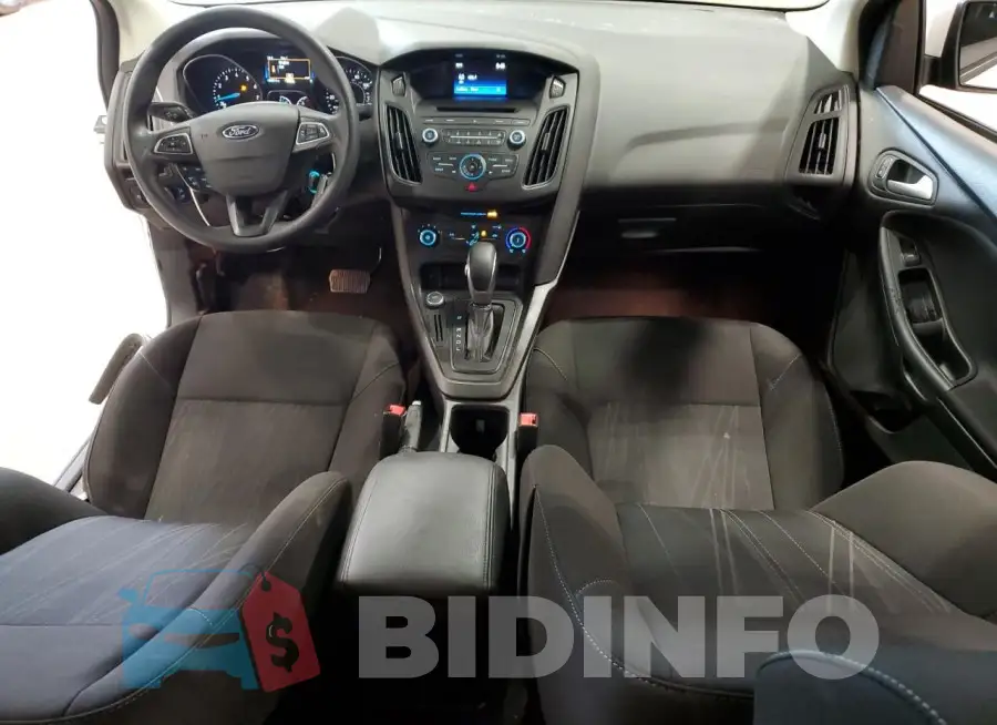 1FADP3F2XHL331773 Photo# 8