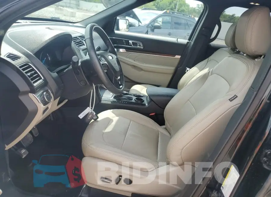 1FM5K7F83JGC51606 Photo# 7