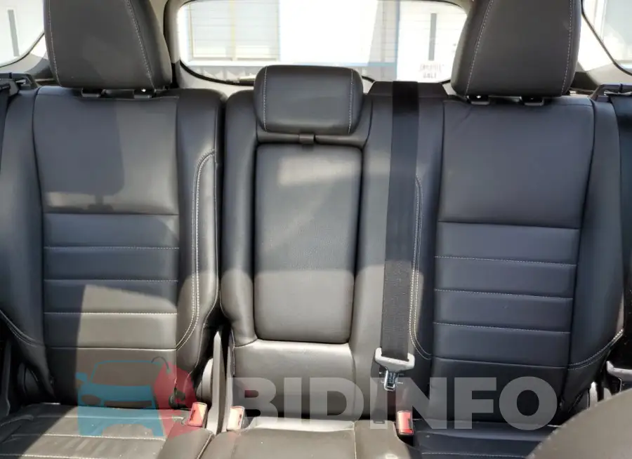 1FMCU9J96GUA48071 Photo# 10