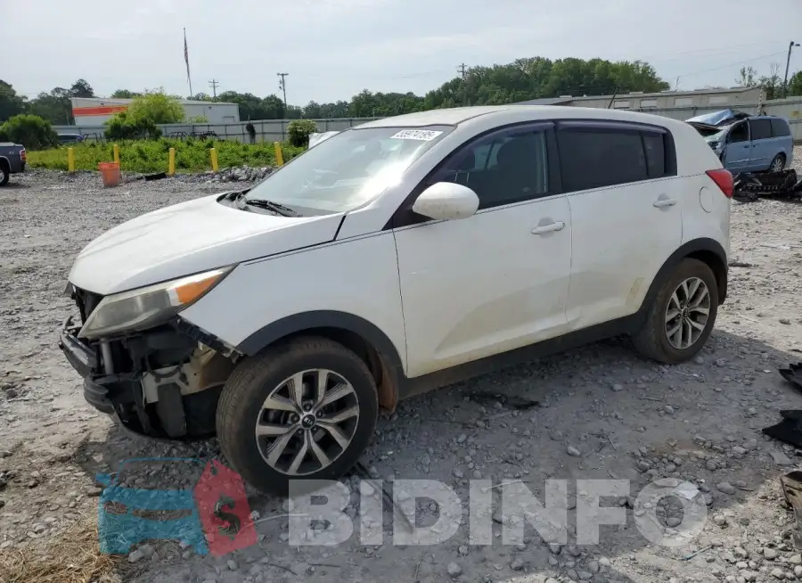 KNDPB3AC9G7836670 Photo# 1