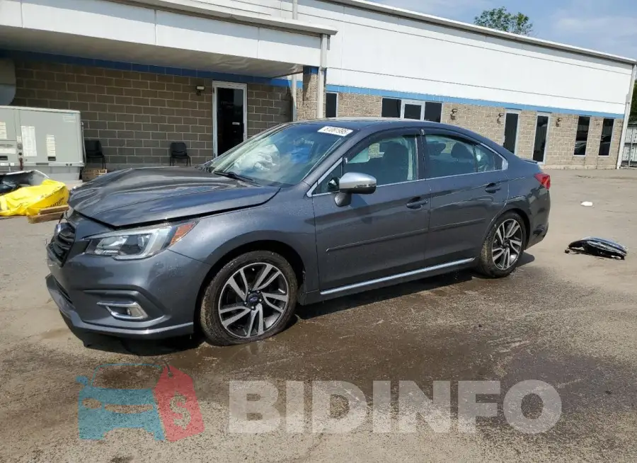 4S3BNAR6XJ3004645 Photo# 1