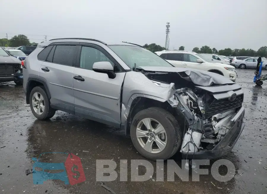 2T3P1RFV4MC161859 Photo# 4