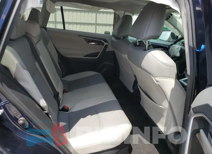 4T3B6RFV8MU061046 Photo# 11