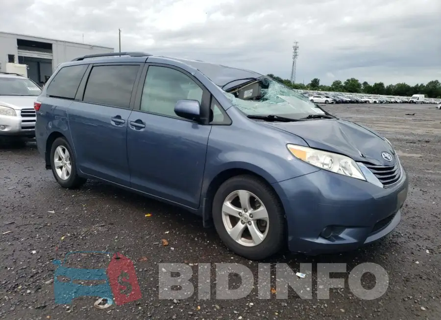 5TDKZ3DCXHS853244 Photo# 4