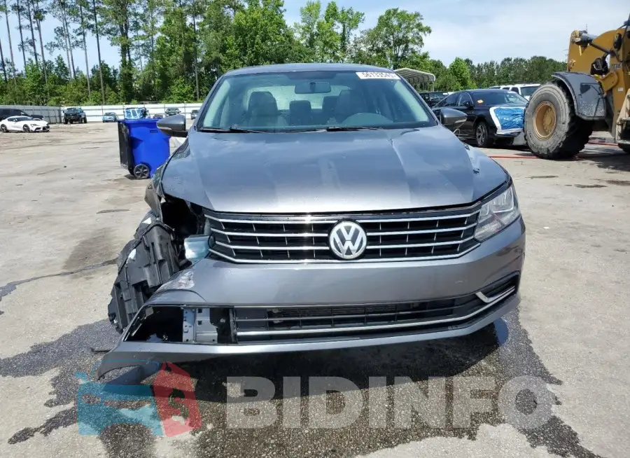 1VWBS7A33GC053088 Photo# 5