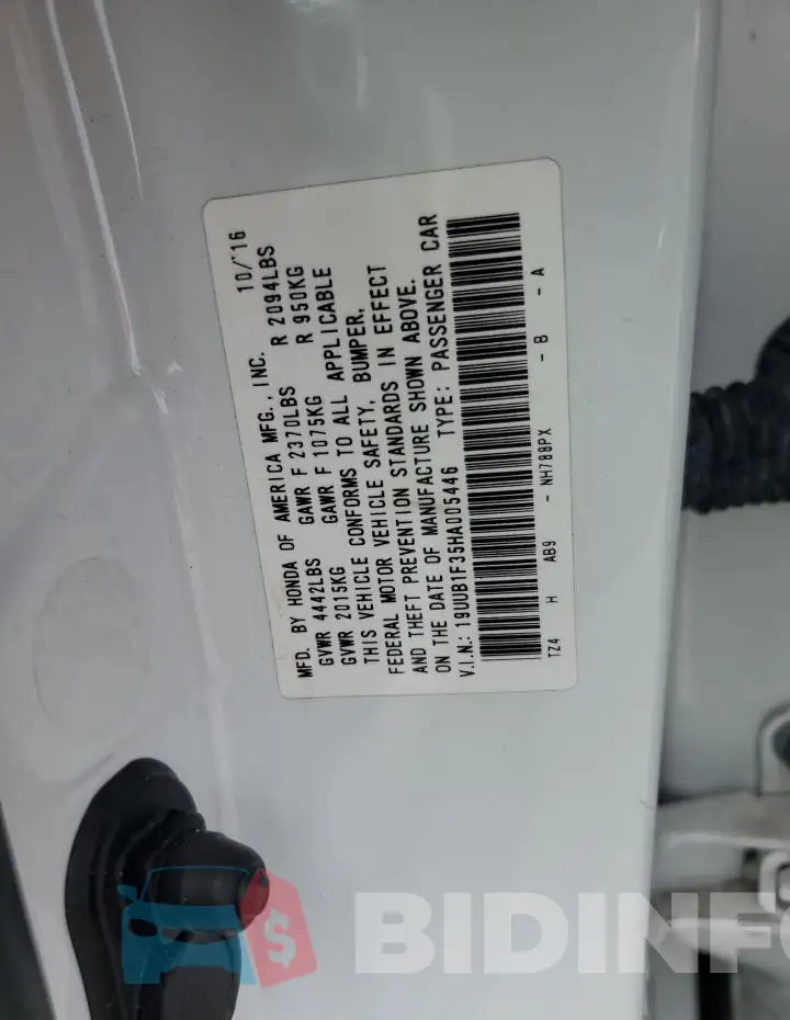 19UUB1F35HA005446 Photo# 12
