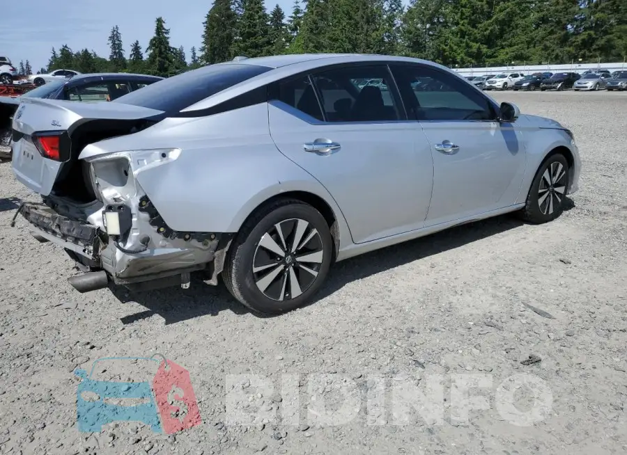 1N4BL4EV9LC185847 Photo# 3