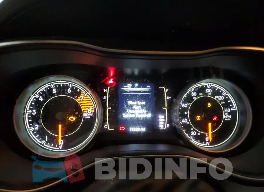 1C4PJMLX6KD301833 Photo# 9