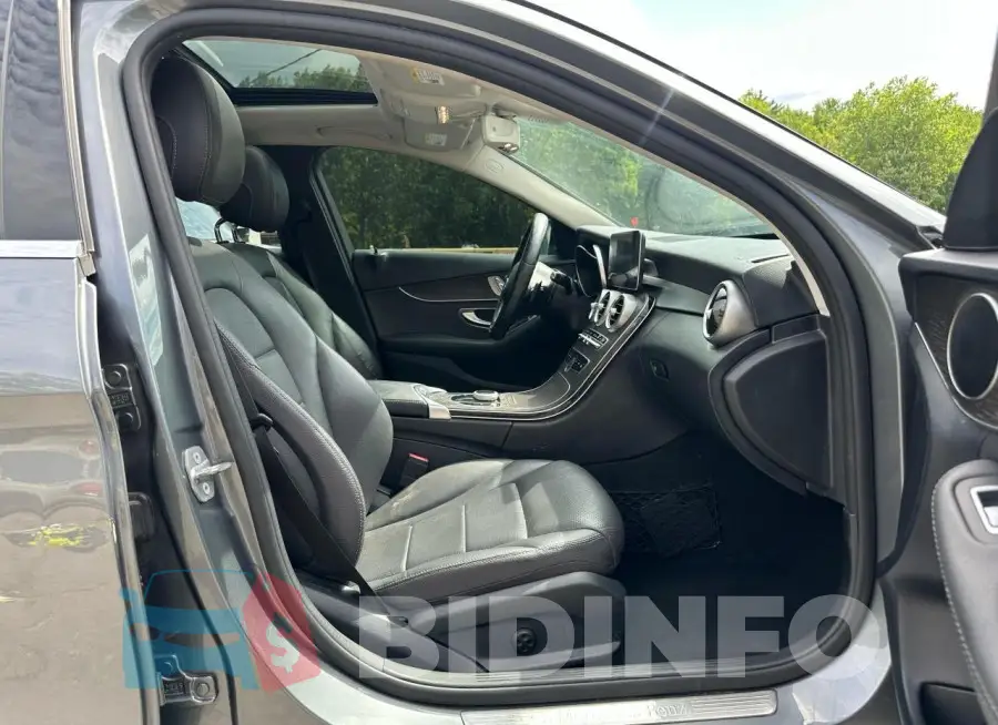 55SWF8DBXKU300909 Photo# 8