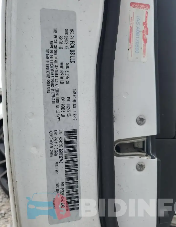 2C3CDXGJ8GH132748 Photo# 12