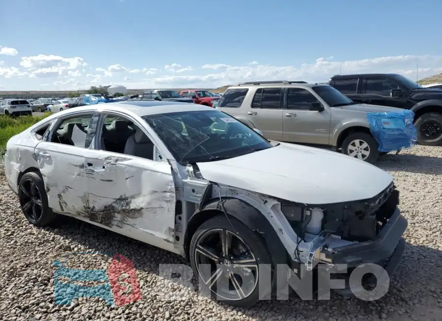 1HGCY2F63RA045259 Photo# 4