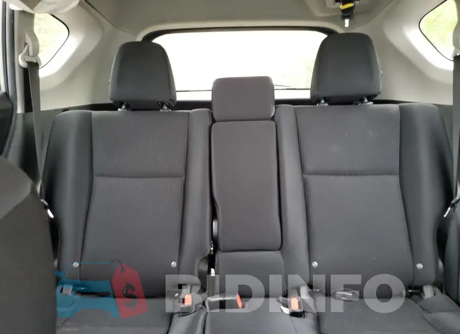 2T3ZFREV8JW513962 Photo# 10