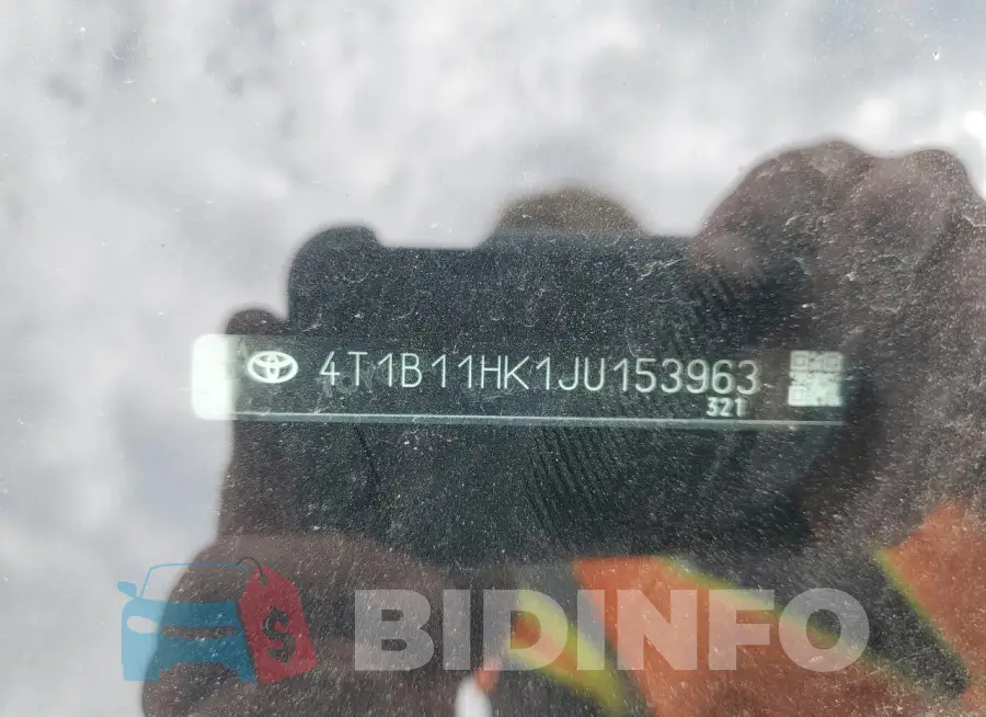 4T1B11HK1JU153963 Photo# 12