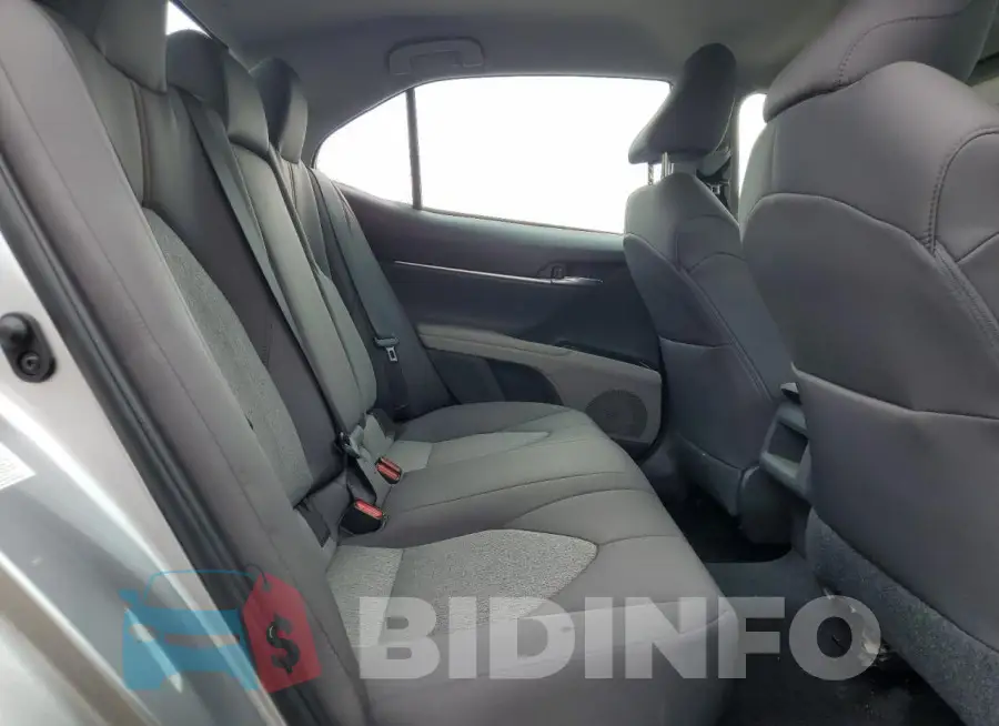 4T1B11HK1JU153963 Photo# 10