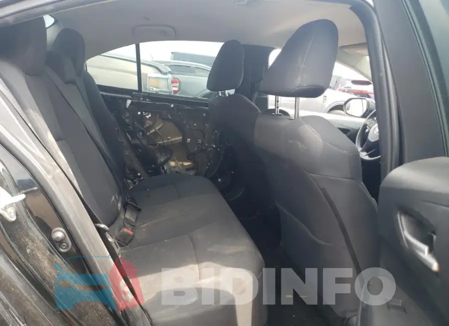 5YFBPRBE2LP015918 Photo# 10
