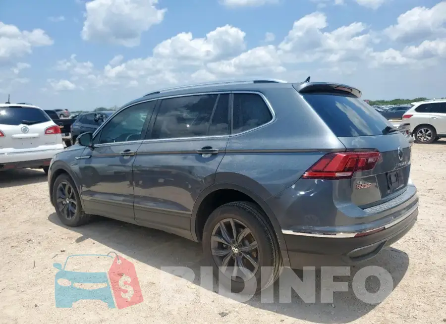 3VV3B7AX4RM061942 Photo# 2
