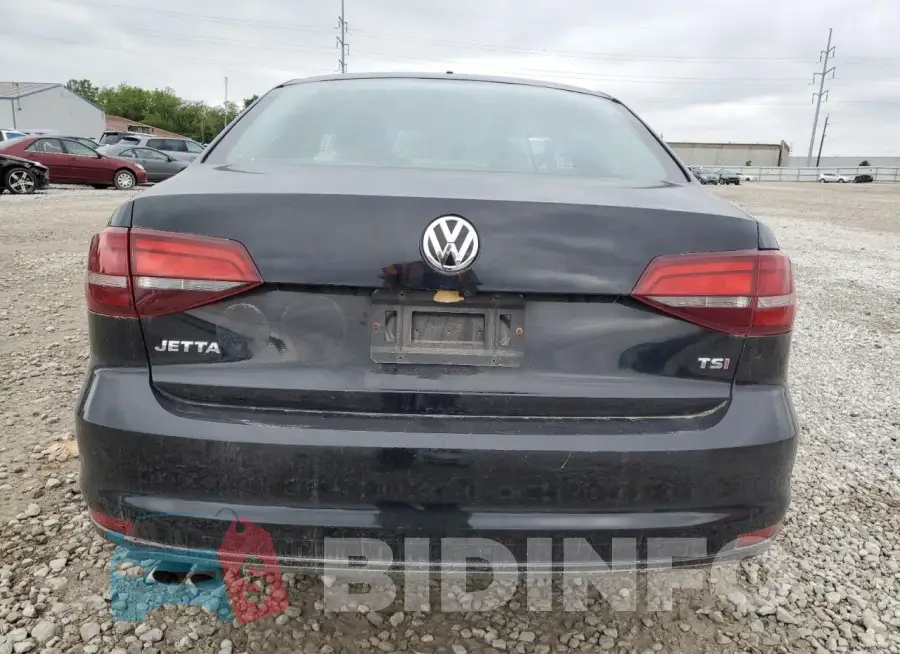 3VW167AJ7HM375831 Photo# 6