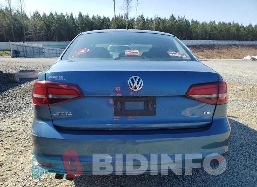 3VW2B7AJ2JM225471 Photo# 6