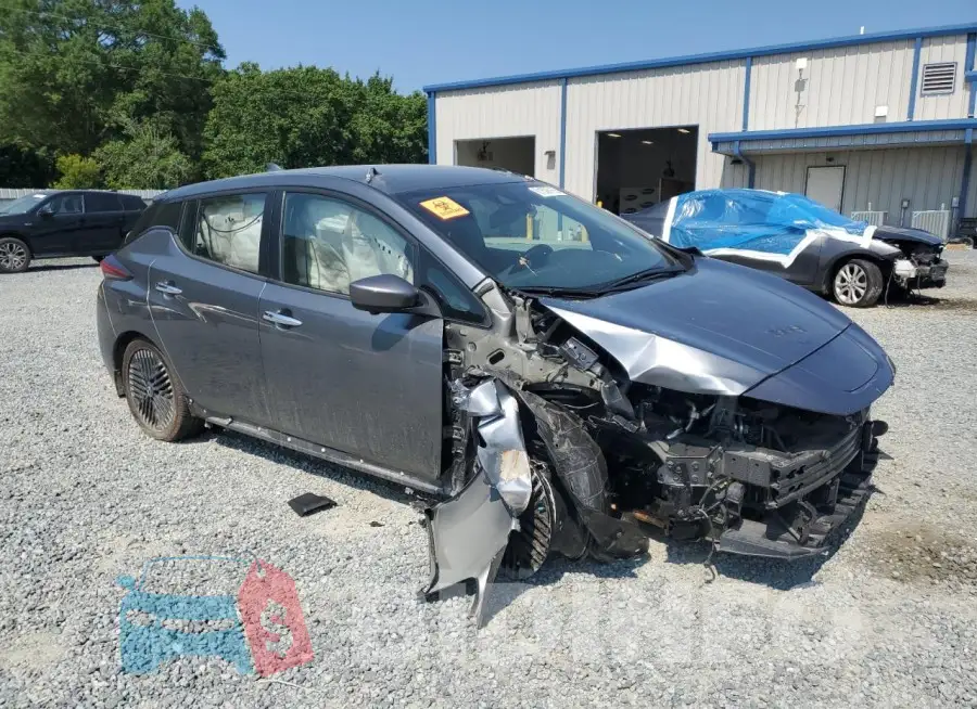 1N4CZ1CV7PC553176 Photo# 4