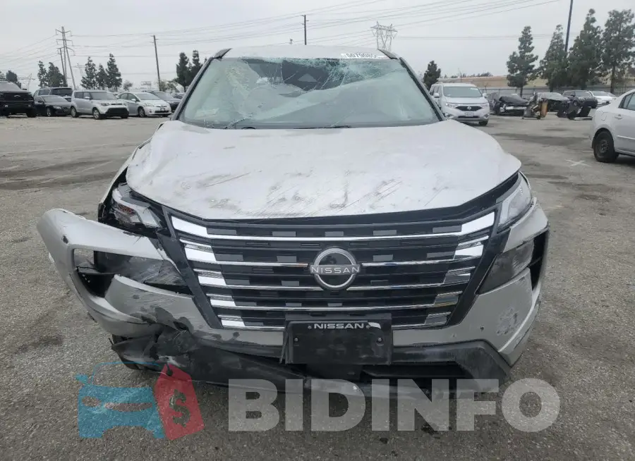 JN8BT3BA1SW005154 Photo# 5
