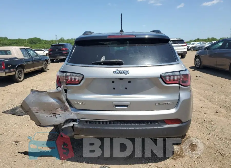 3C4NJDCB8LT164658 Photo# 6