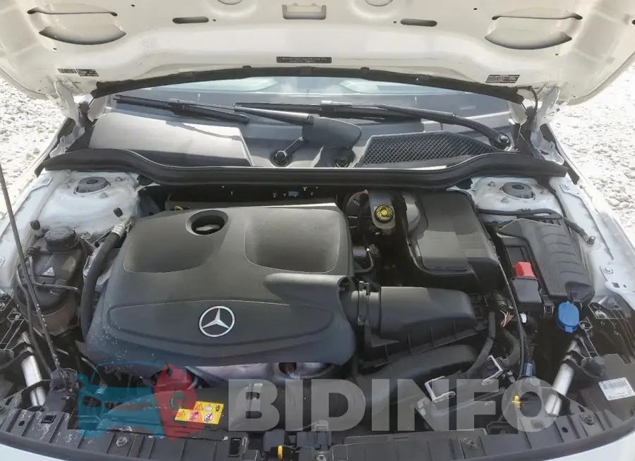 WDCTG4EB7HJ285533 Photo# 12
