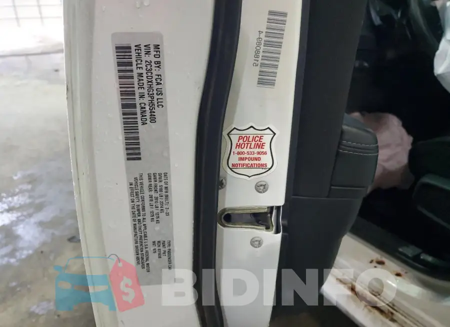 2C3CDXHG3PH554400 Photo# 13