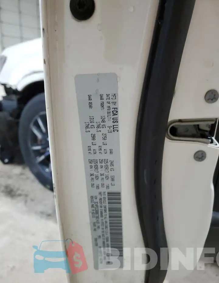 3C4PDCBB8KT861418 Photo# 13