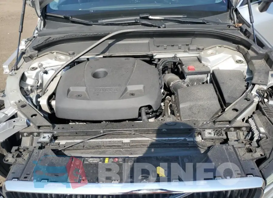 YV4102RK2M1882161 Photo# 12
